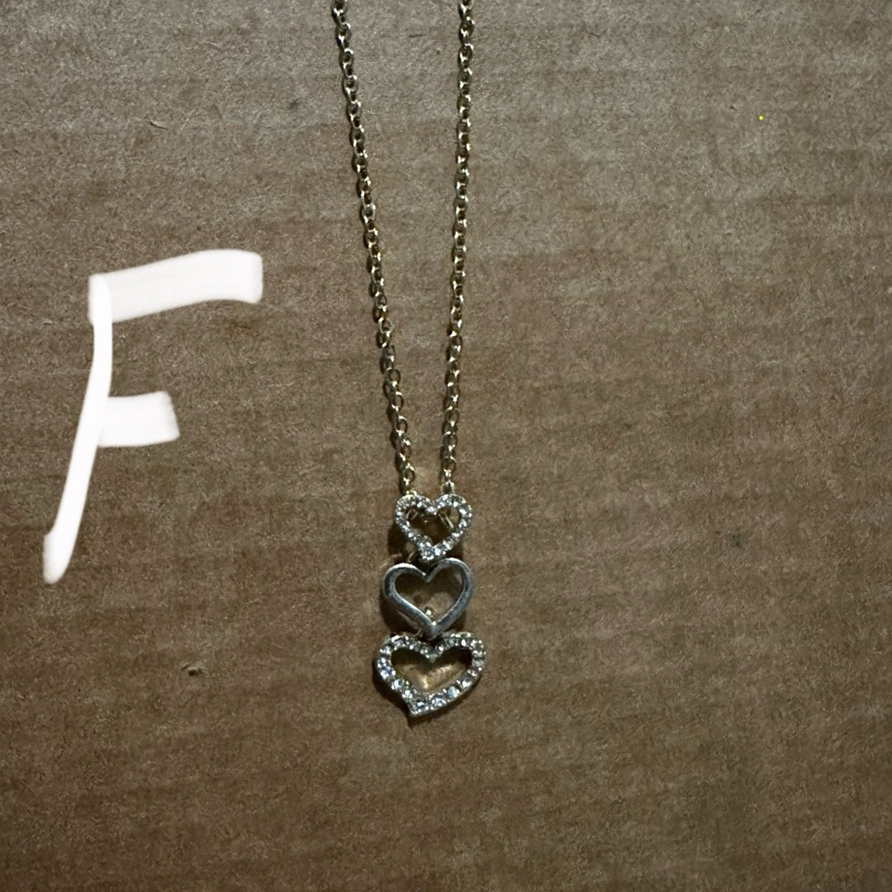 Multiple Different Necklaces!!! - Picture 9 of 15